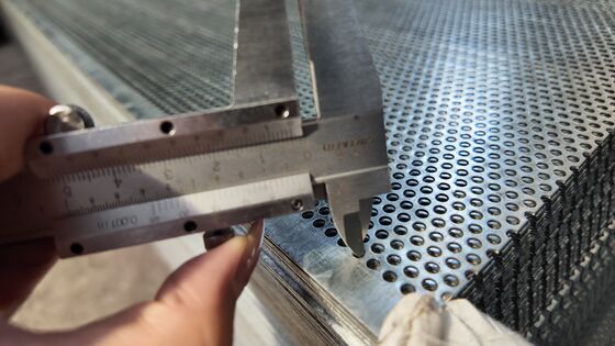 3mm Thick Custom Hole Size Perforated Aluminum Sheet