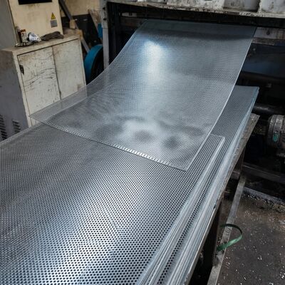 304/316 Stainless Steel Perforated Mesh Stock Custom Sizes Available