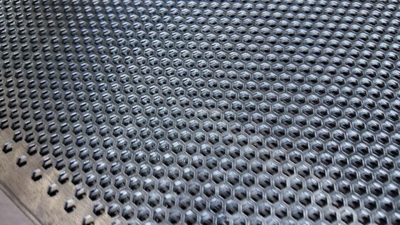 Hot Dipped Galvanized Perforated Mesh For Walkway Anti Slip