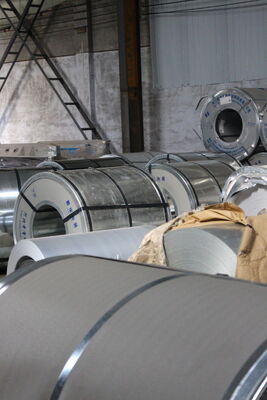 304 Stainless Steel Slotted Hole Perforated Metal Sheet For Chemical Filtration