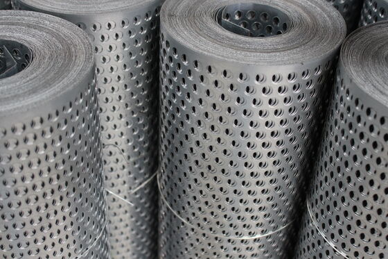 1000×2000mm Galvanized Perforated Sheet Balcony Anti fall Matting