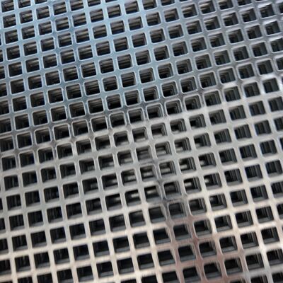 1.5mm Thick Square Hole Perforated Sheet Metal Sheet Silver