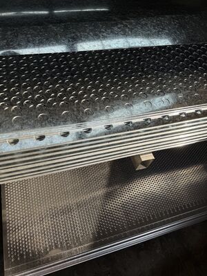 10mm 20mm 25mm Hole Perforated Metal Sheet Round Hole For Ventilation Filtration