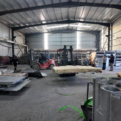 304 316L Stainless Steel Perforated Metal Sheet Large Stock