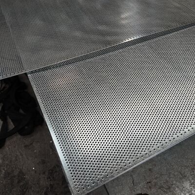 3mm Perforated Galvanized Steel Sheet Mesh For Construction Scaffolding