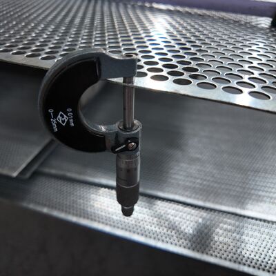 304 316L Stainless Steel Perforated Metal Sheet Large Stock
