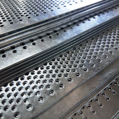 3mm Perforated Galvanized Steel Sheet Mesh For Construction Scaffolding