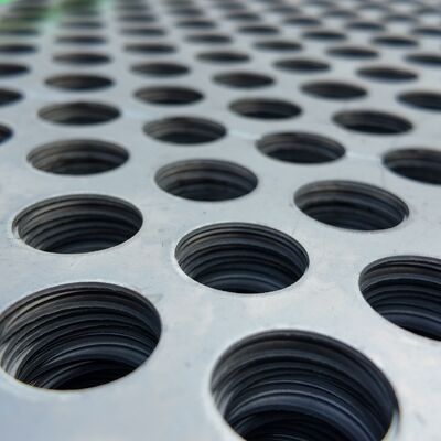 Custom Perforated Aluminum Panels Sheet With Multi Aperture For Filtration