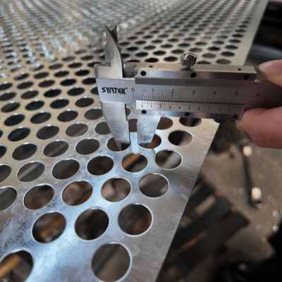 5182 Aluminum Alloy Perforated Sheet Custom Hole Size Pitch or Thickness