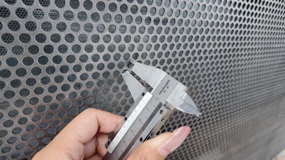 0.8mm Thick 1.5mm Aperture Galvanized Perforated Sheet