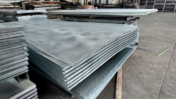 Galvanized Perforated Metal Sheet 304 Stainless Steel Round Hole Punching Plate