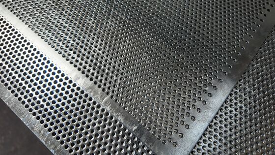 Custom Size Perforated Metal Sheet Anti-noise Perforated Mesh For Machine Protection
