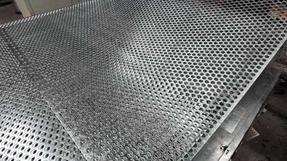 3mm Thick Custom Hole Size Perforated Aluminum Sheet