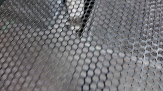 Galvanized Hexagonal Hole Perforated Metal Mesh