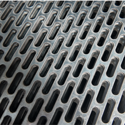 Galvanized Oblong Slot Perforated Mesh Punching Screen For Construction