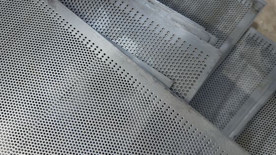 Hot Dipped Galvanized Perforated Mesh For Walkway Anti Slip